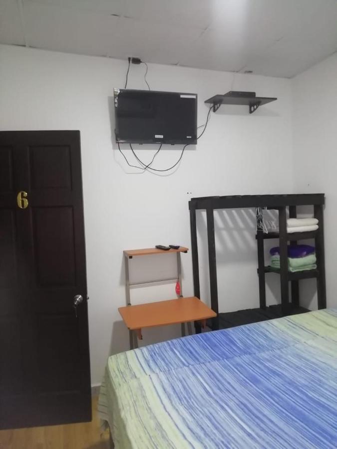 Hostal My House Your House เดวิด ภายนอก รูปภาพ